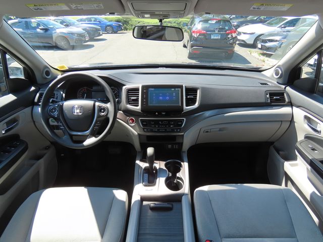 Thumbnail: 2016 Honda Pilot - 9