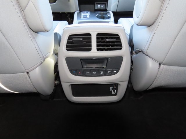 Thumbnail: 2022 Honda Pilot - 27