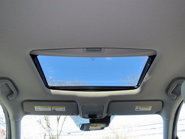 Thumbnail: 2022 Honda Pilot - 28