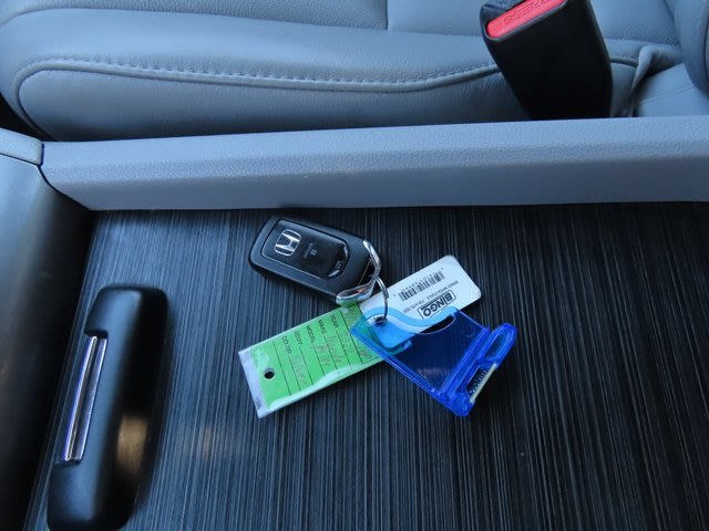 Thumbnail: 2022 Honda Pilot - 19