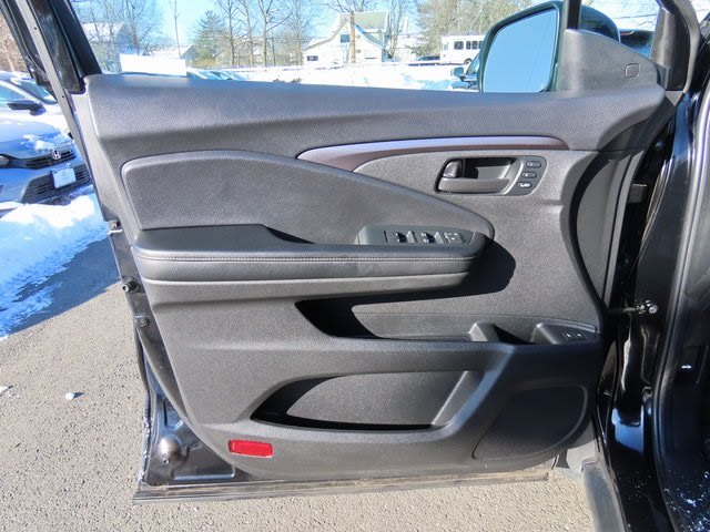 Thumbnail: 2022 Honda Passport - 22