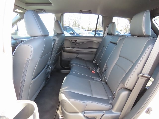 Thumbnail: 2023 Honda Passport - 12