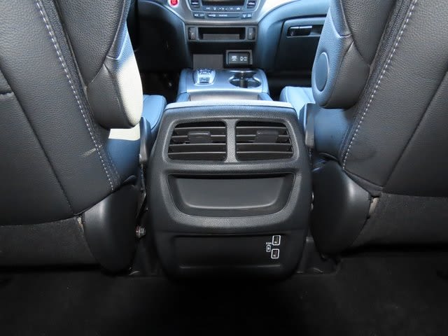 Thumbnail: 2023 Honda Passport - 25