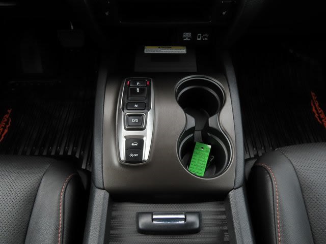 Thumbnail: 2022 Honda Passport - 16