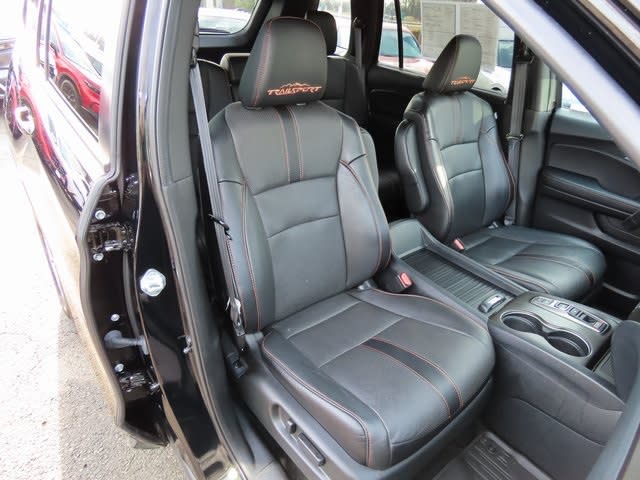 Thumbnail: 2022 Honda Passport - 23