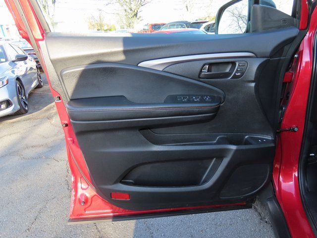 Thumbnail: 2022 Honda Passport - 22