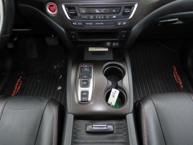 Thumbnail: 2022 Honda Passport - 14