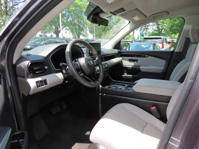 Thumbnail: 2023 Honda Pilot - 2