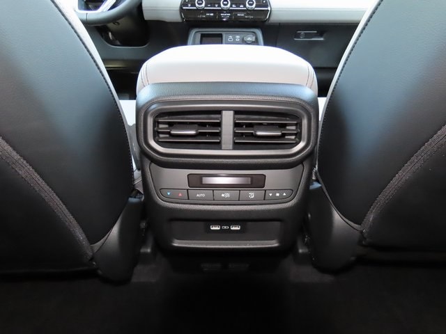 Thumbnail: 2025 Honda Pilot - 22