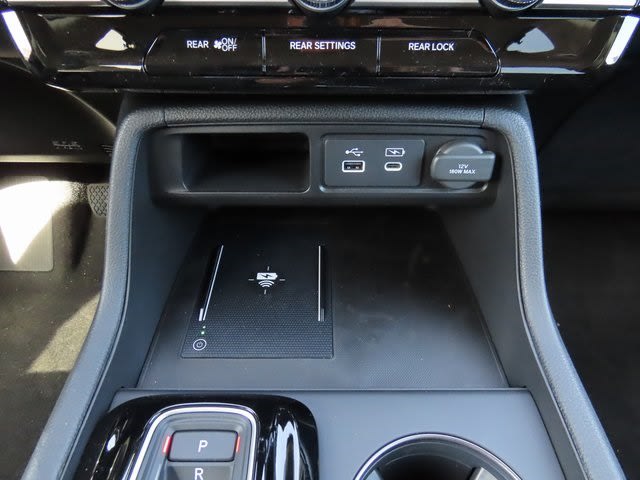 Thumbnail: 2025 Honda Pilot - 16