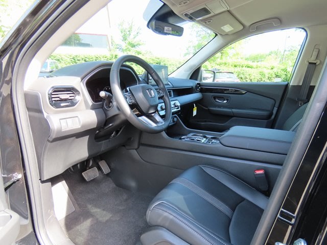 Thumbnail: 2025 Honda Pilot - 2