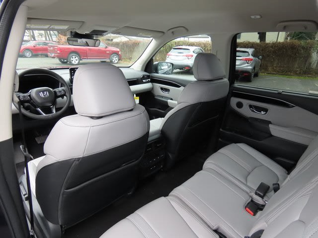 Thumbnail: 2025 Honda Pilot - 20