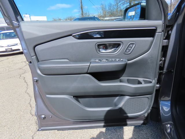 Thumbnail: 2026 Honda Pilot - 21