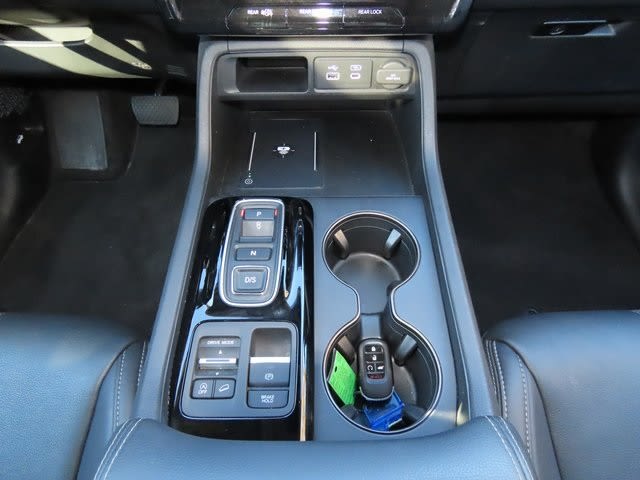 Thumbnail: 2024 Honda Pilot - 16