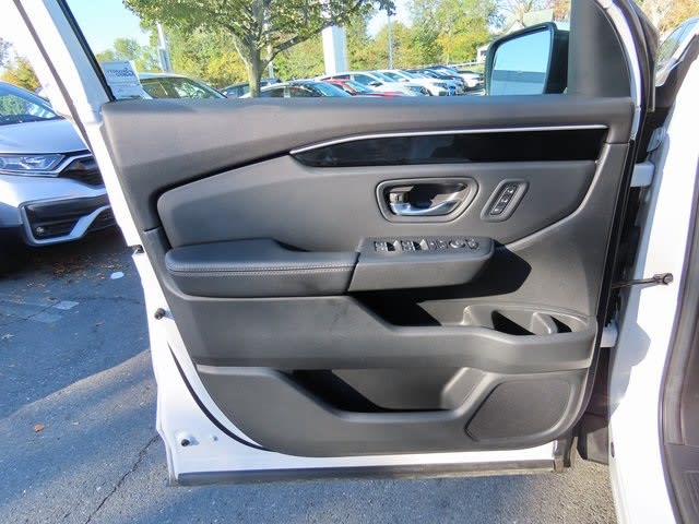 Thumbnail: 2024 Honda Pilot - 23