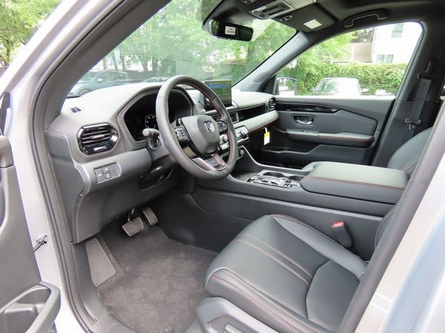 Thumbnail: 2025 Honda Pilot - 11