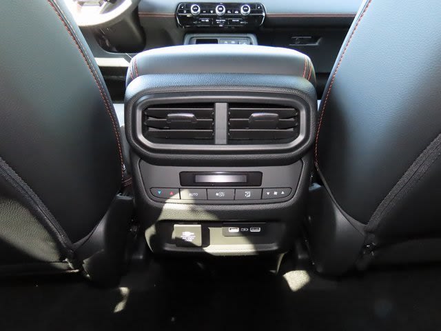 Thumbnail: 2025 Honda Pilot - 24