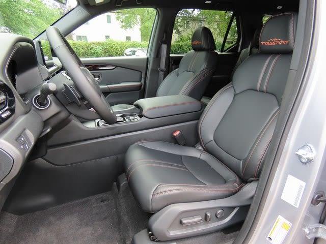 Thumbnail: 2025 Honda Pilot - 12