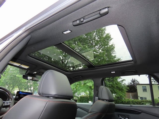 Thumbnail: 2025 Honda Pilot - 20