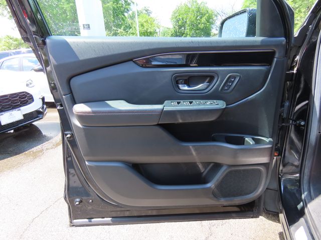 Thumbnail: 2025 Honda Pilot - 26