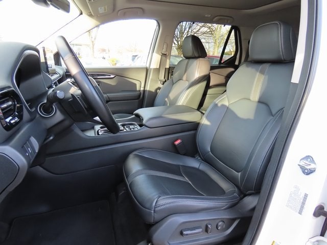 Thumbnail: 2023 Honda Pilot - 12