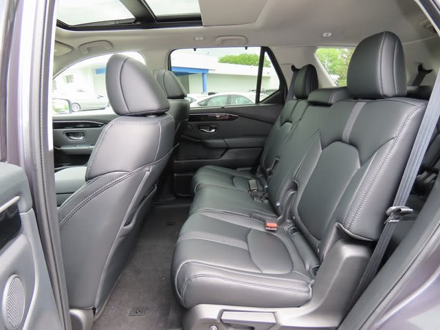 Thumbnail: 2025 Honda Pilot - 13