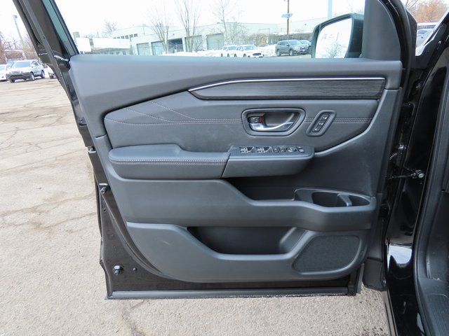 Thumbnail: 2026 Honda Pilot - 24