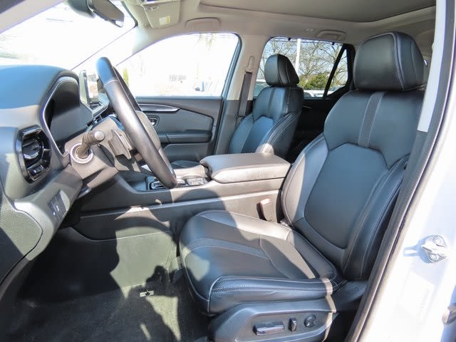 Thumbnail: 2023 Honda Pilot - 11