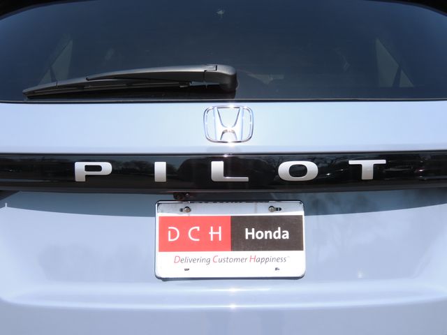 Thumbnail: 2026 Honda Pilot - 6