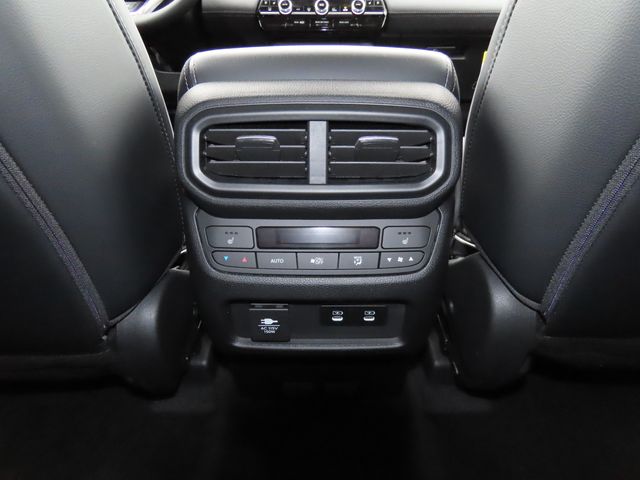 Thumbnail: 2026 Honda Pilot - 32