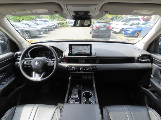 Thumbnail: 2023 Honda Pilot - 2