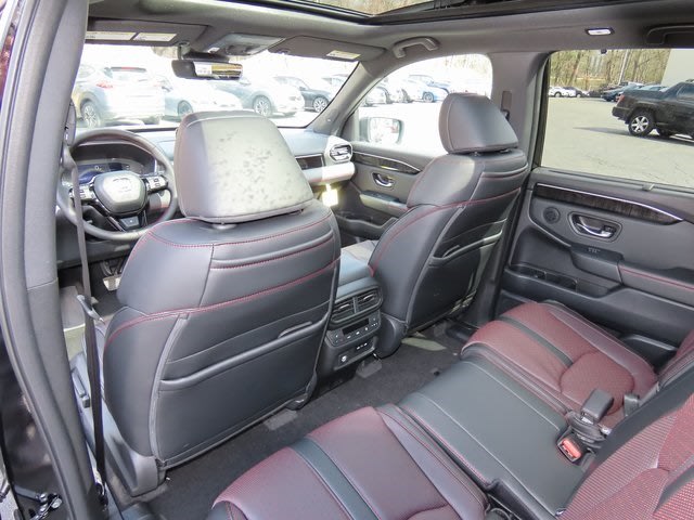 Thumbnail: 2025 Honda Pilot - 20