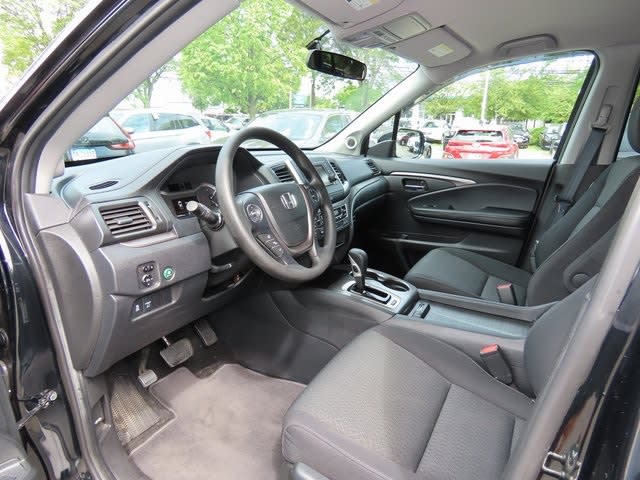 2019 Honda Ridgeline Sport 3