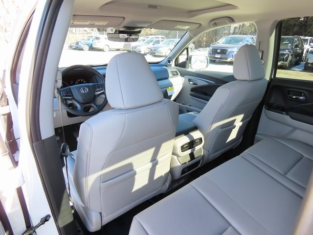 Thumbnail: 2026 Honda Ridgeline - 18