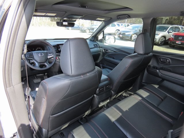 Thumbnail: 2025 Honda Ridgeline - 18