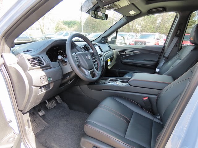 Thumbnail: 2025 Honda Ridgeline - 11