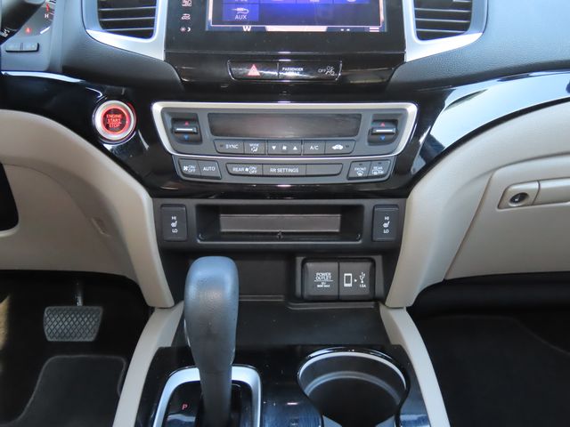 Thumbnail: 2019 Honda Ridgeline - 27