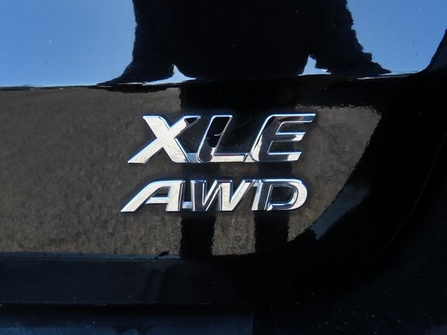 2018 Toyota Sienna XLE 5