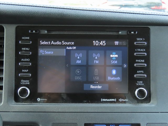 Thumbnail: 2019 Toyota Sienna - 26