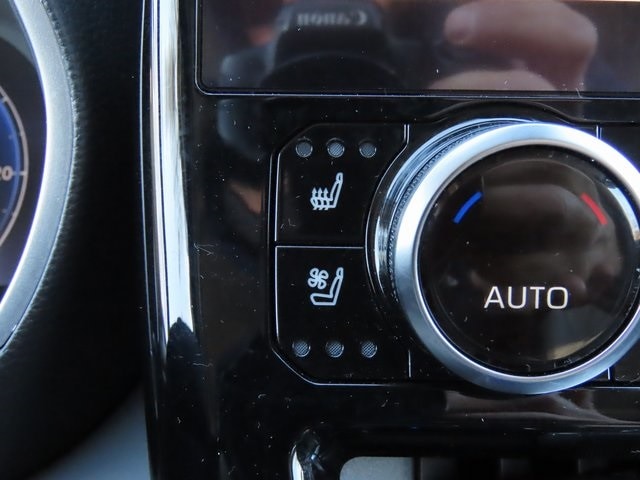 Thumbnail: 2024 Toyota Highlander - 28