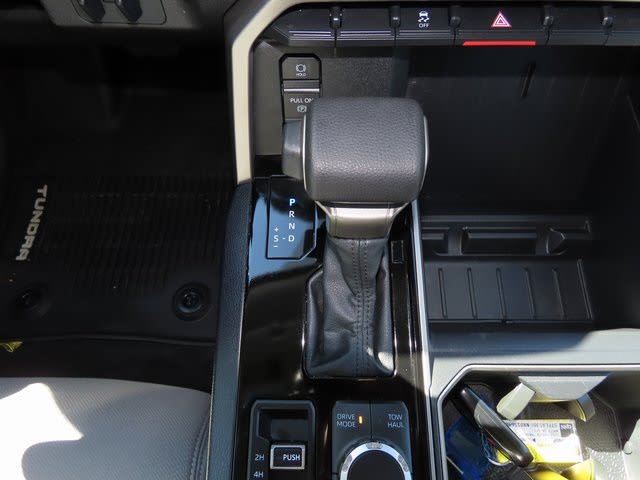 Thumbnail: 2022 Toyota Tundra - 15