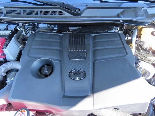 Thumbnail: 2022 Toyota Tundra - 8