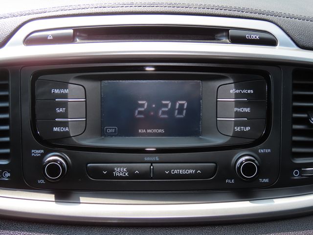 Thumbnail: 2016 Kia Sorento - 15