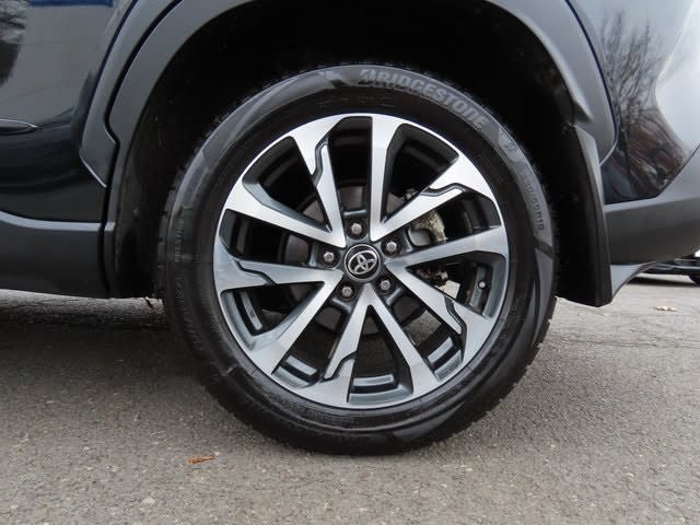 Thumbnail: 2024 Toyota Corolla Cross - 8