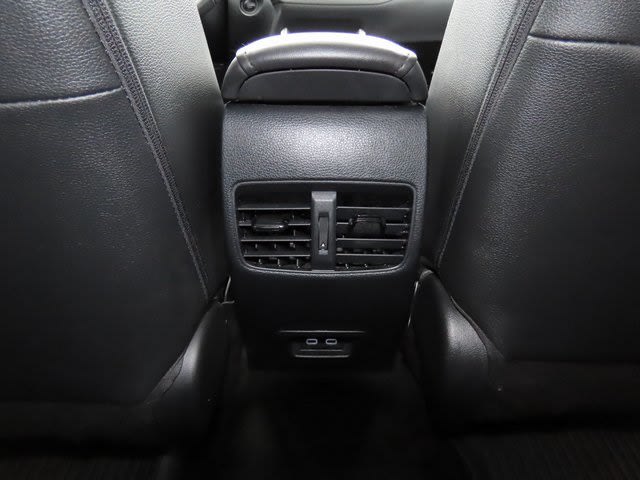 Thumbnail: 2024 Toyota Corolla Cross - 27