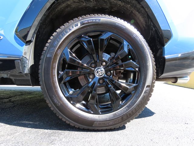Thumbnail: 2022 Toyota RAV4 - 7