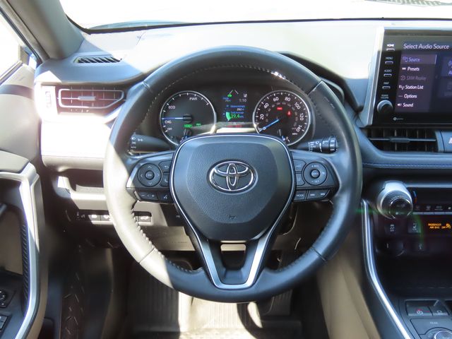 Thumbnail: 2022 Toyota RAV4 - 13