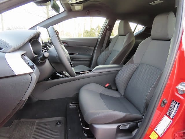 Thumbnail: 2021 Toyota C-HR - 11