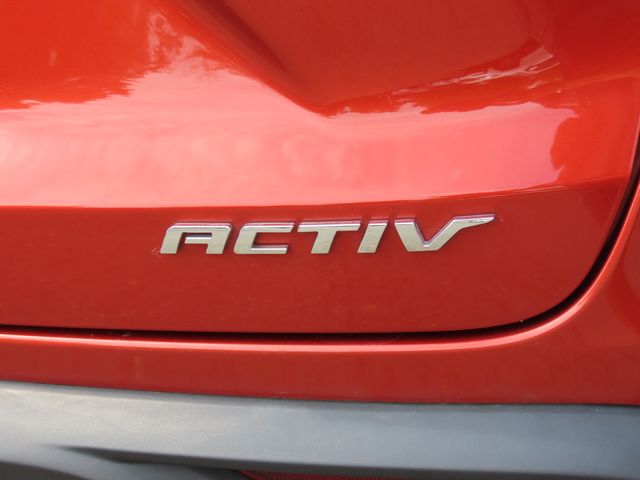 Thumbnail: 2024 Chevrolet Trax - 21
