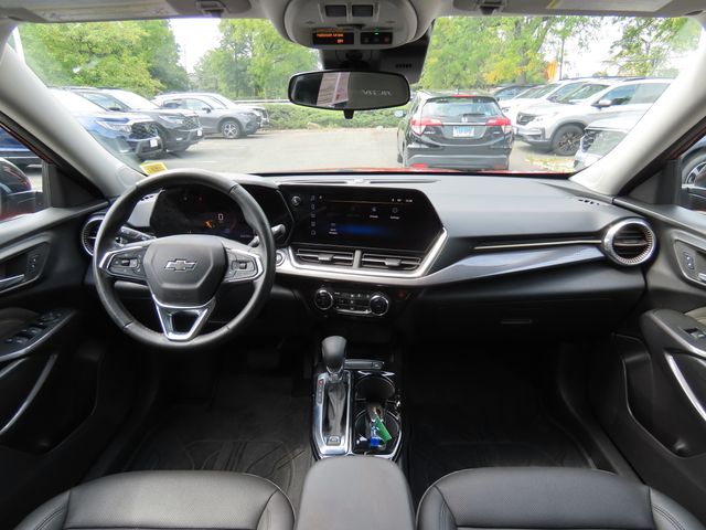 Thumbnail: 2024 Chevrolet Trax - 10